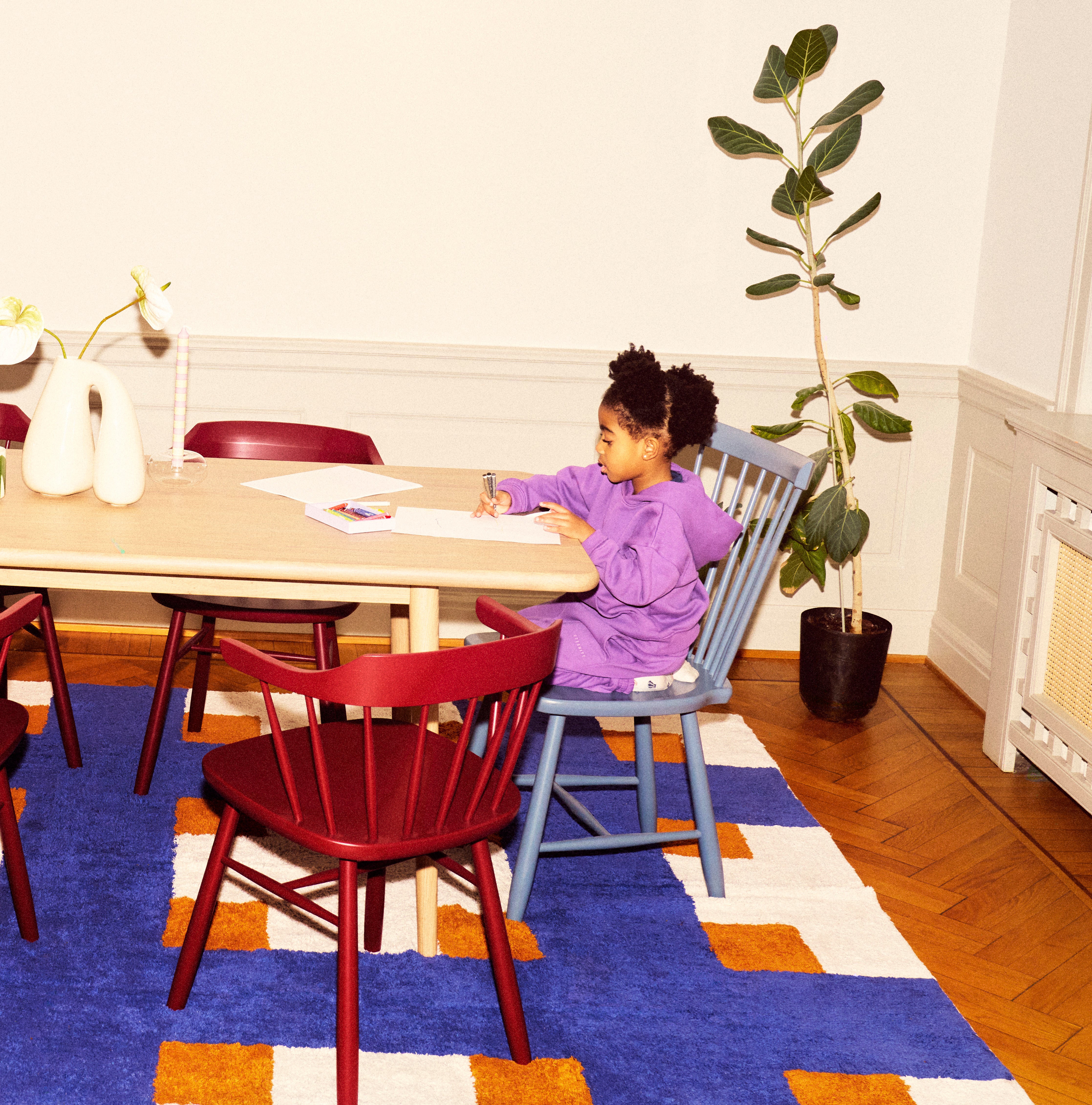 Stolab© Småland Bistro chair birch lingonberry and miss holly table oak bright matt laquer and lilla åland thunder (6).jpg