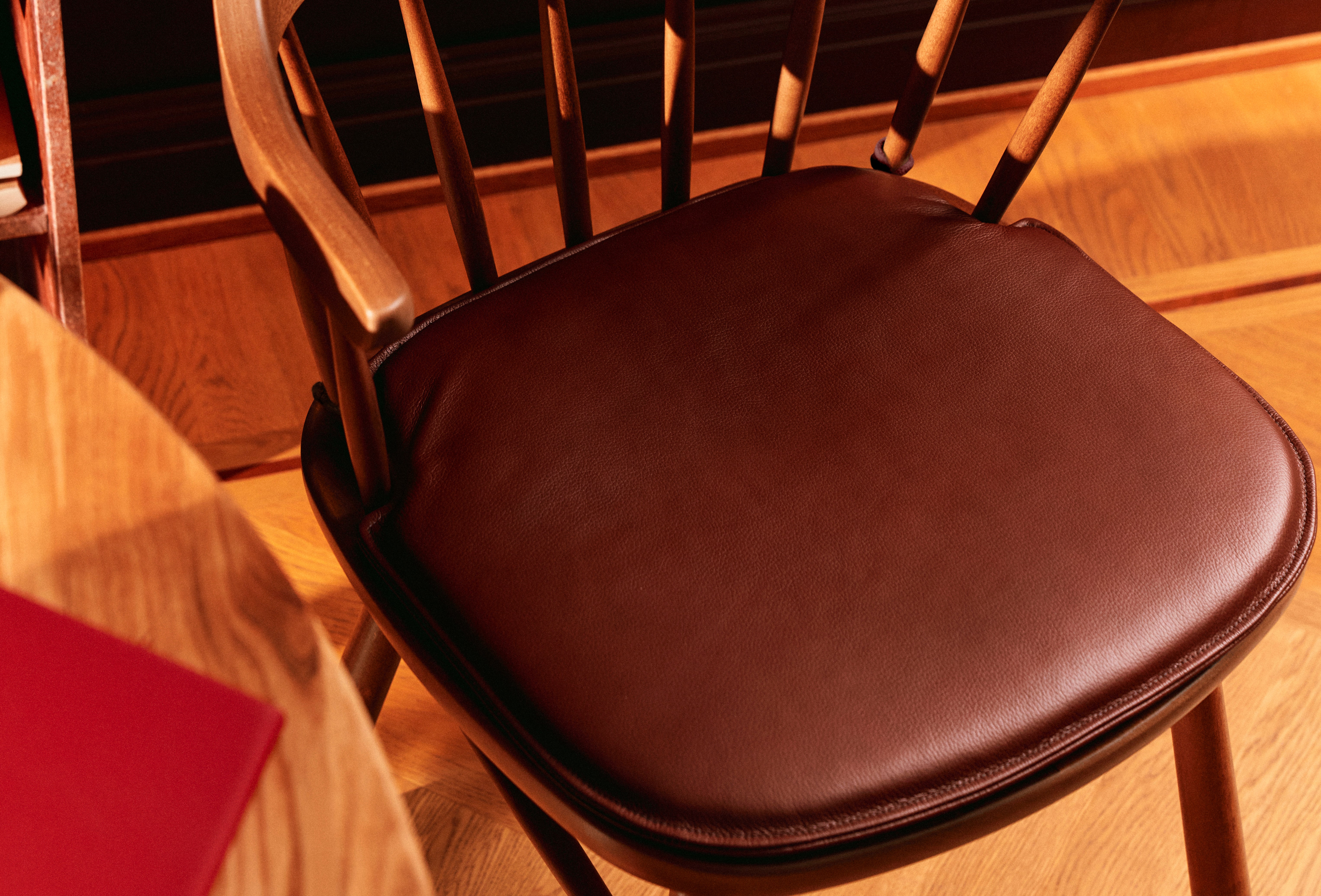 Stolab© Småland bistro chair with Småland bistro cushion 1930 (3).jpg