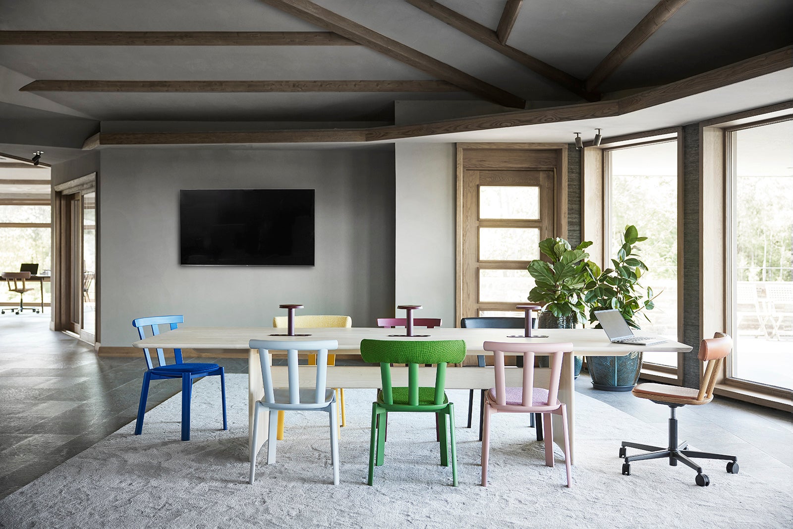 Stolab© Alt chair upholstered birch Alt table birch bright matt laquer 320x110 Forming function (4).jpg