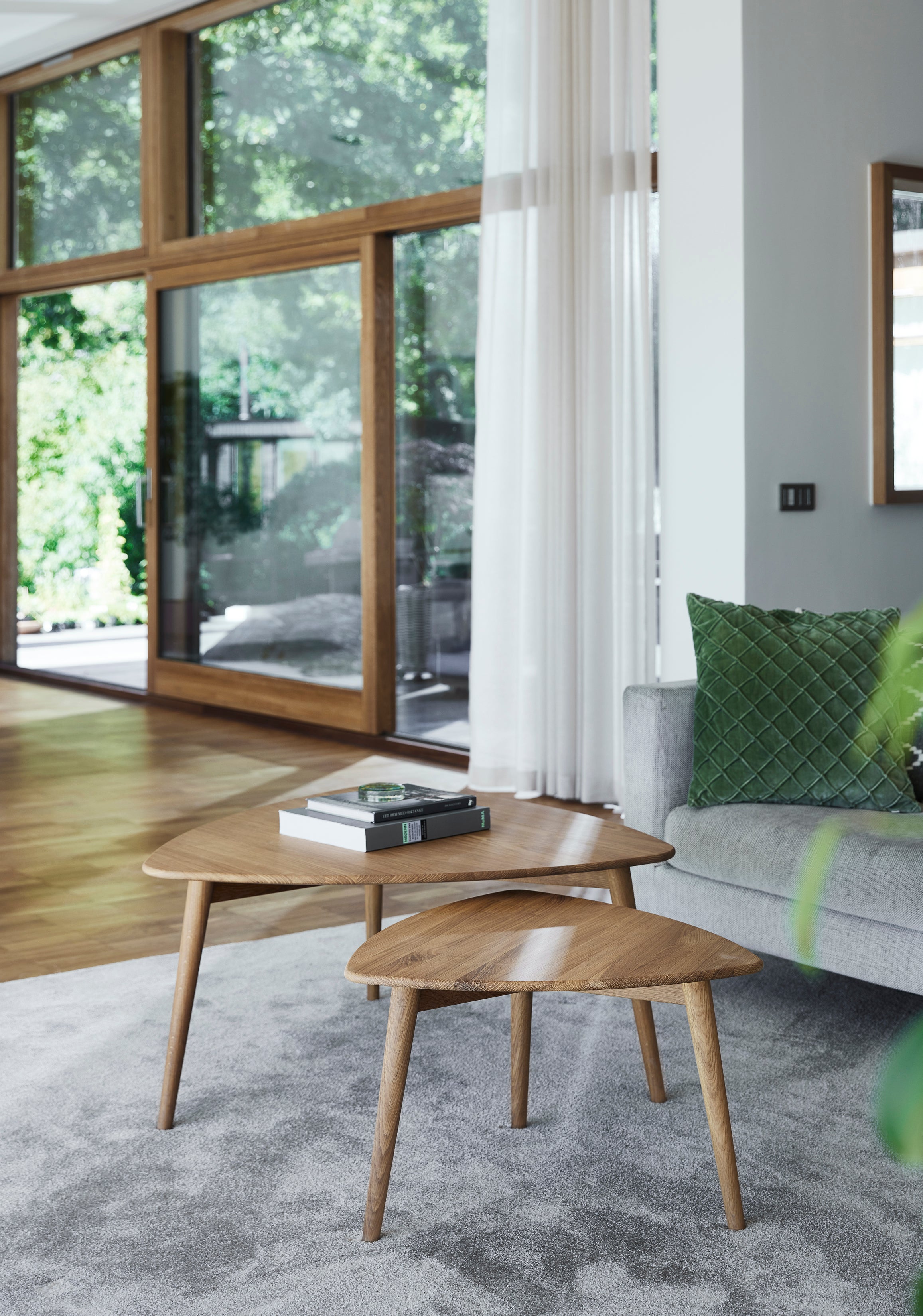 Stolab© Yngve table 0405.jpg