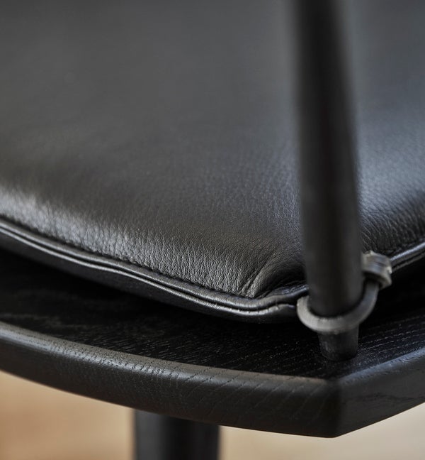 Stolab© Arka lounge chair, Arka cushion 0403.jpg