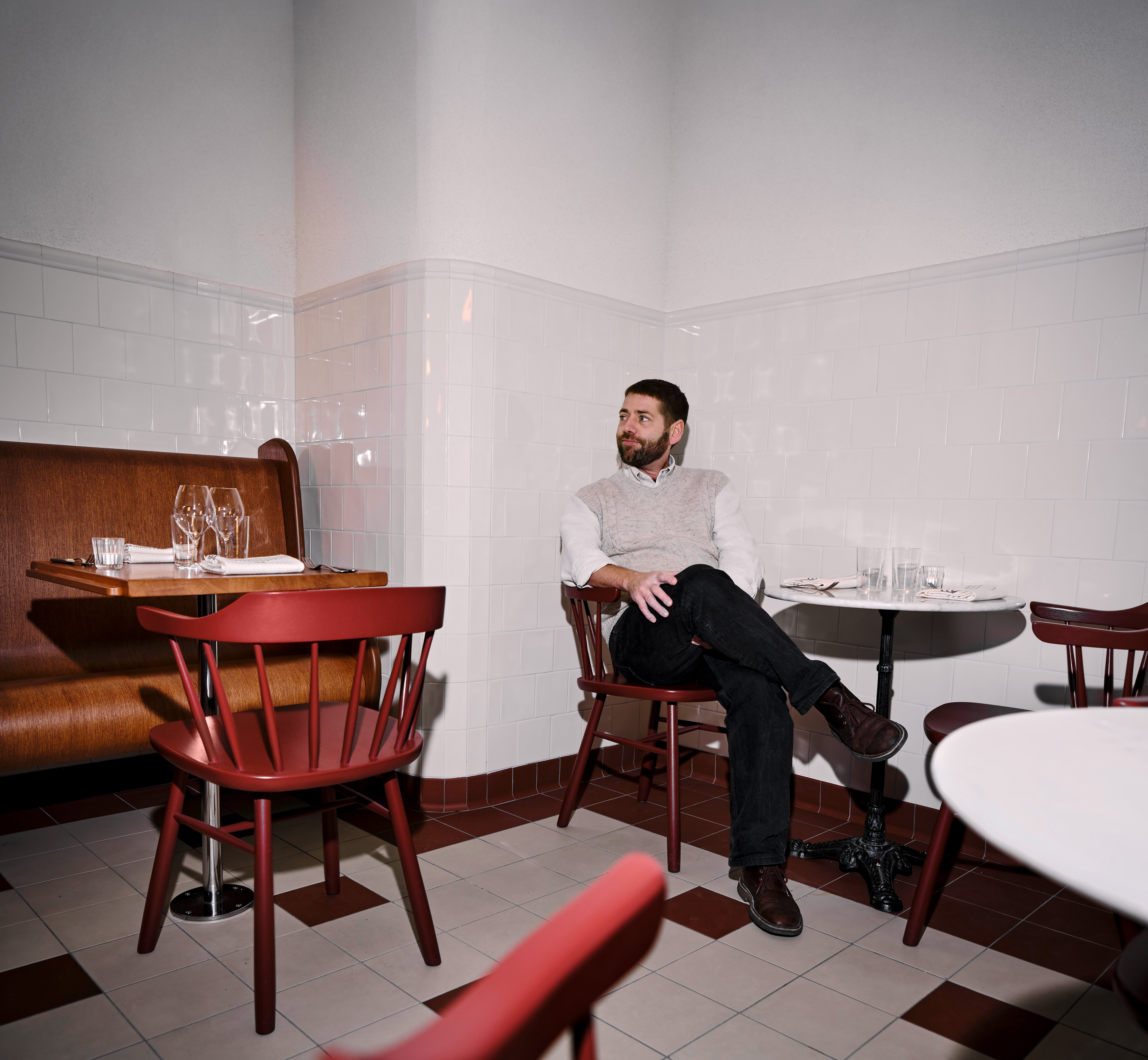 Stockholm Stadshotell-Småland-Bistro-chair-johan-2.jpg