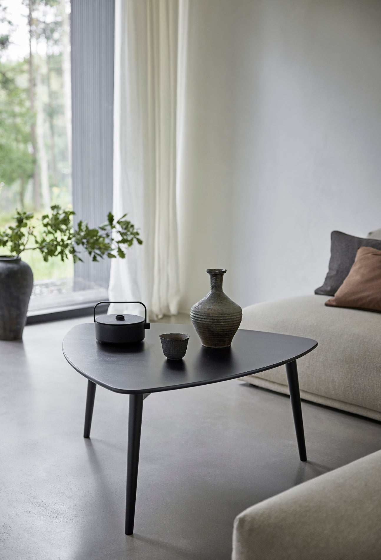 Stolab©  Yngve table 0404.jpg