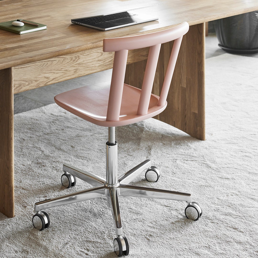 Stolab© Alt chair swivel birch mauve Alt table oak natural oil 245x110 (1).jpg