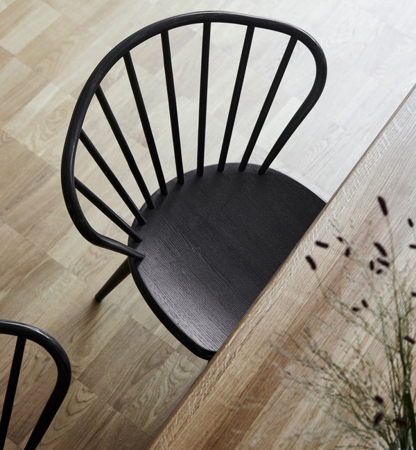 Stolab© Miss Holly chair and Miss Holly table 0416.jpg