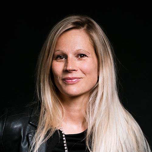 Veera Collomb-Patton