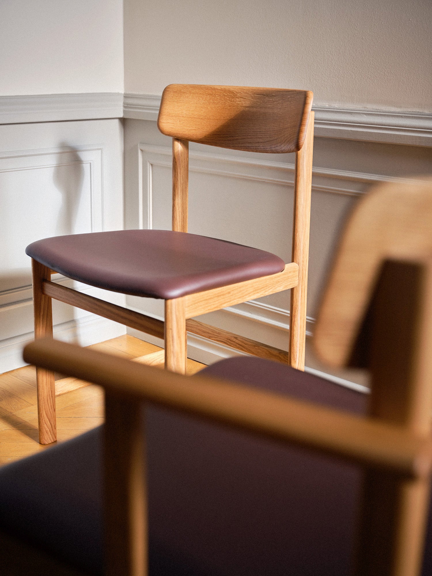 Stolab@ Pal Chair Oak Natural Oil Elmosoft 93129 Dark brown 1.jpg