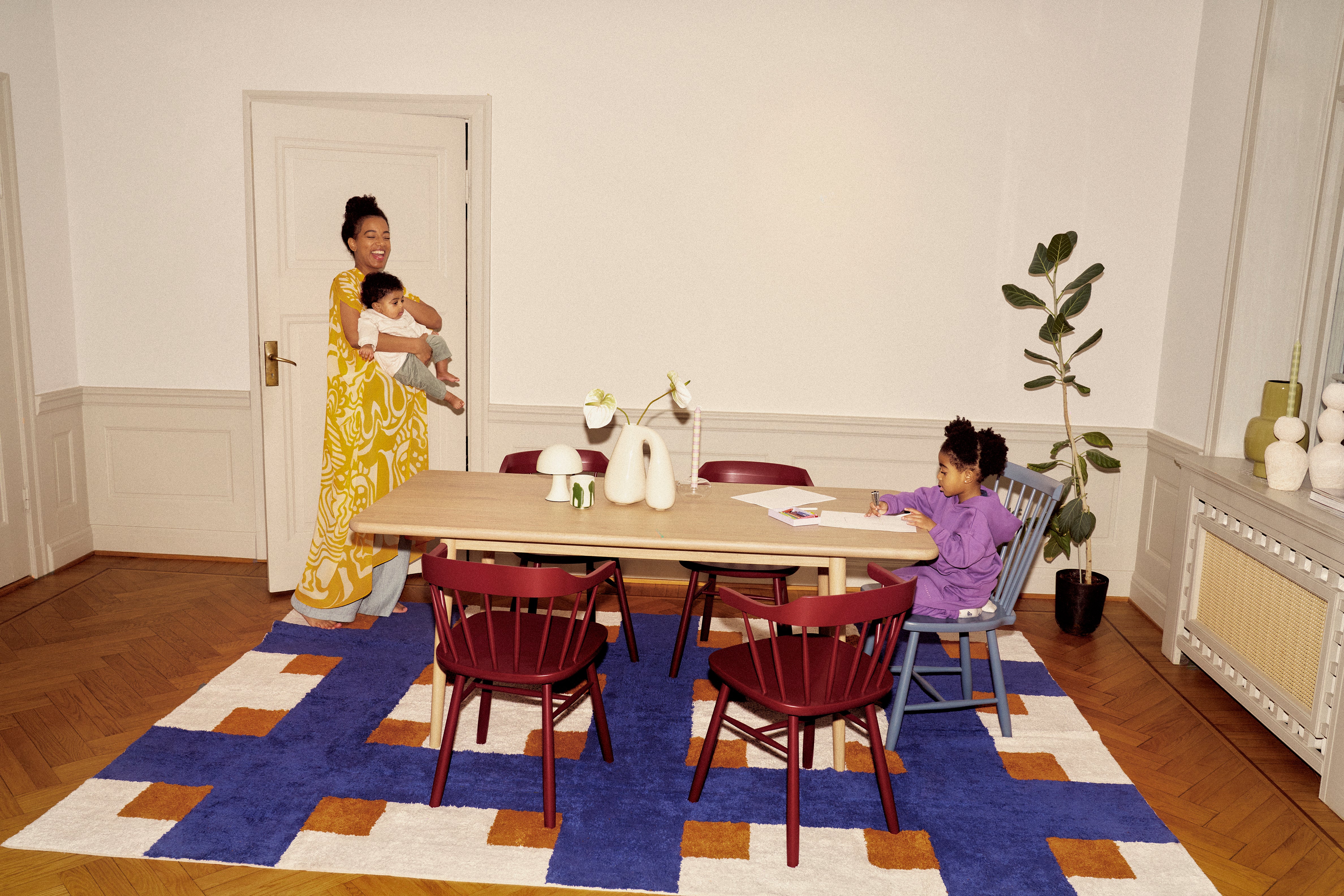 Stolab© Småland Bistro chair birch lingonberry and miss holly table oak bright matt laquer and lilla åland thunder (kopia).jpg