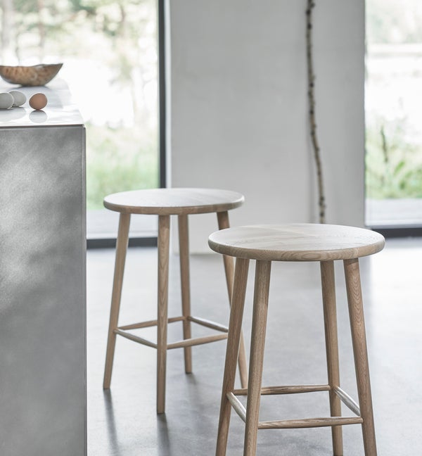 Stolab©  Miss Button stool 0401.jpg