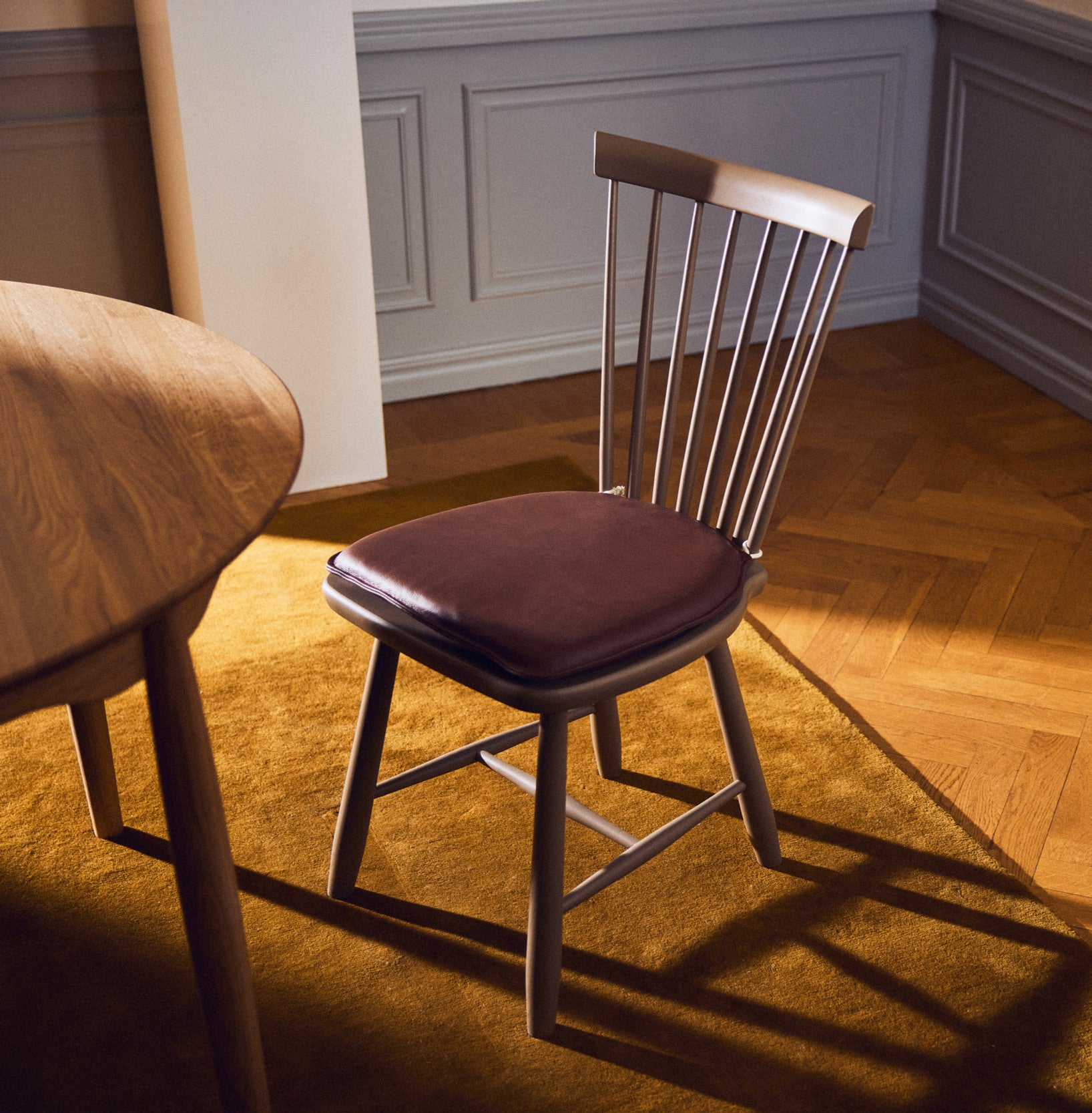 Stolab© Lilla Åland Birch Toffee Coffee 48 Lilla Åland Cushion Elmosoft 93129 (1).jpg